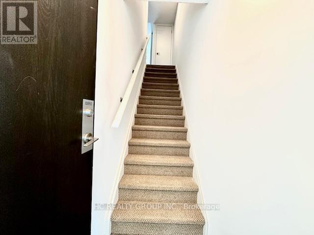 Building Photo - 36 Lisgar St