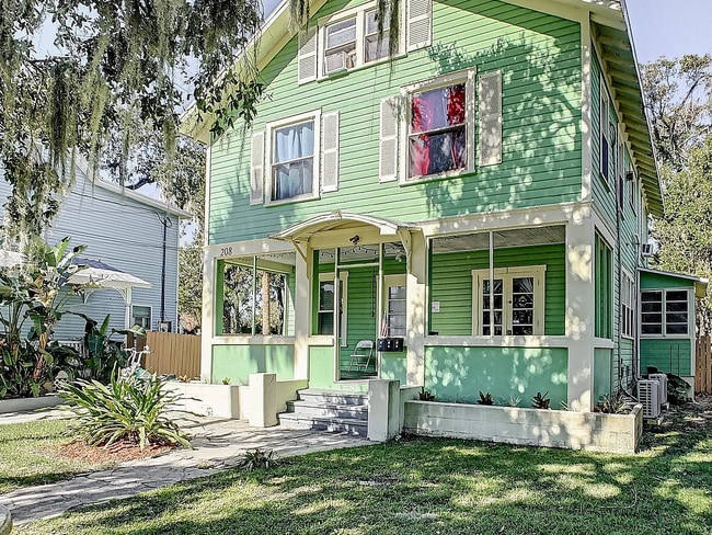 Photo - 208 Fairview Ave House