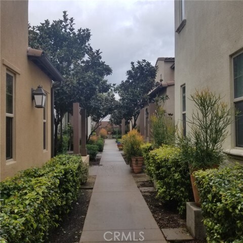 Foto del edificio - 8398 Edgewood St