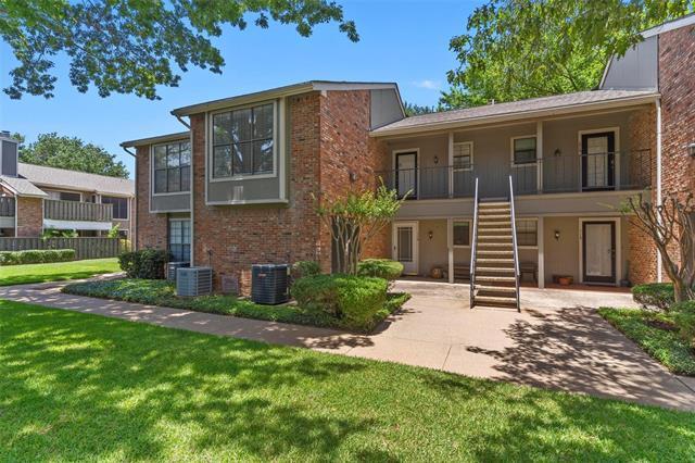 Primary Photo - 2720 Copper Creek Dr