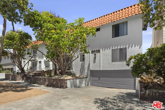 Foto del edificio - 843 11th St
