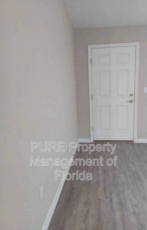 Building Photo - 16671 SW 21st Avenue Rd