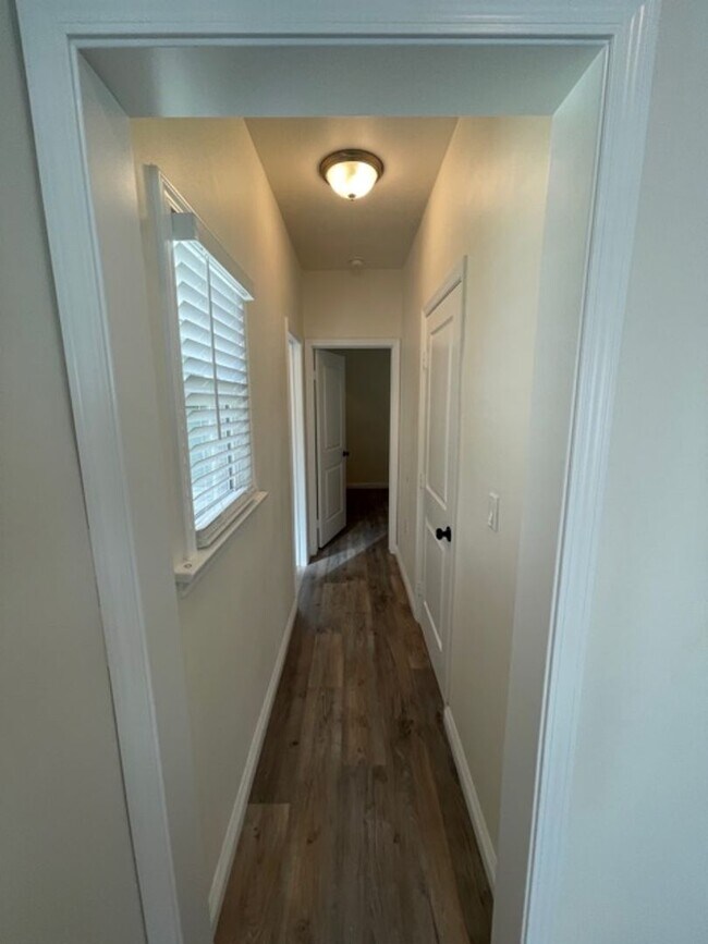 Foto del edificio - 524 Lincoln Ave.