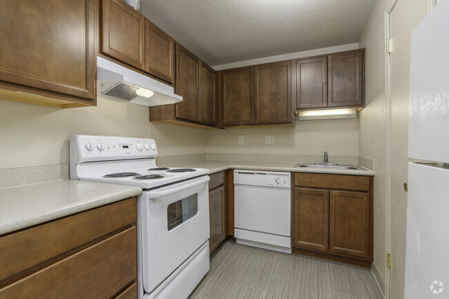 1BR, 1BA - Cocina de 670SF - Knoll West