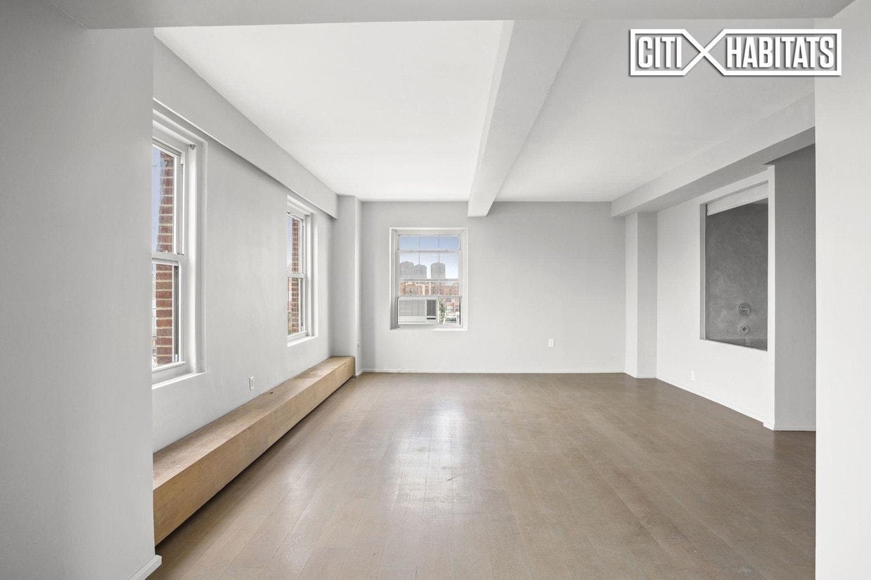 Building Photo - 143 Avenue B