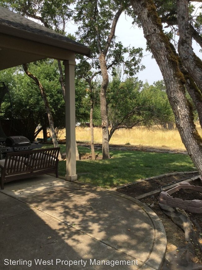 Building Photo - 4 br, 2 bath House - 1247 Poppy Ridge