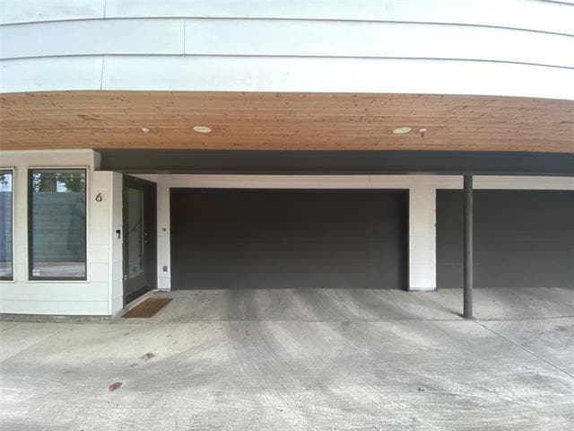 Building Photo - 2304 N Garrett Ave