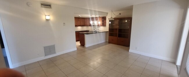 Foto del edificio - 4850 Sable Pine Cir