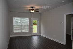 Building Photo - 541 Hardy Pt