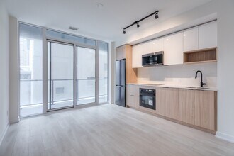 Building Photo - 5 Defries St