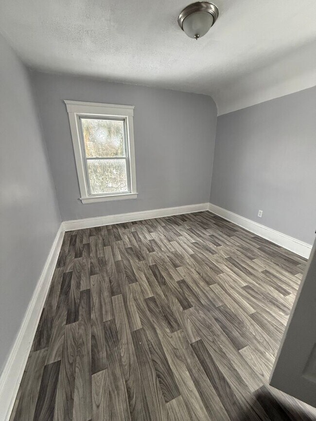 Foto del edificio - Collinwood 4 bedroom Single