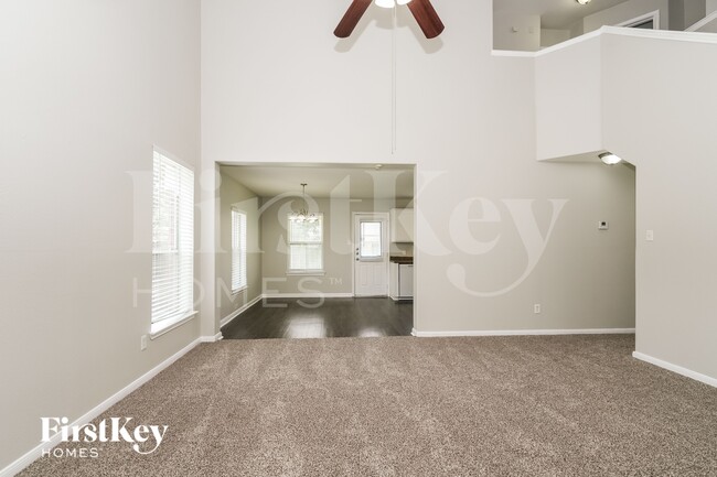Building Photo - 1438 Rocky Glen Ln