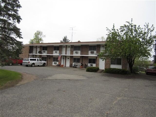 Building Photo - Main Street Apartments