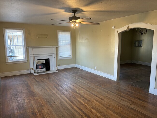 Foto del edificio - 201 Elmwood Ave