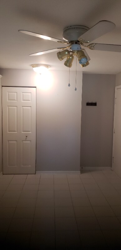 Foto del edificio - 330 N Carter St