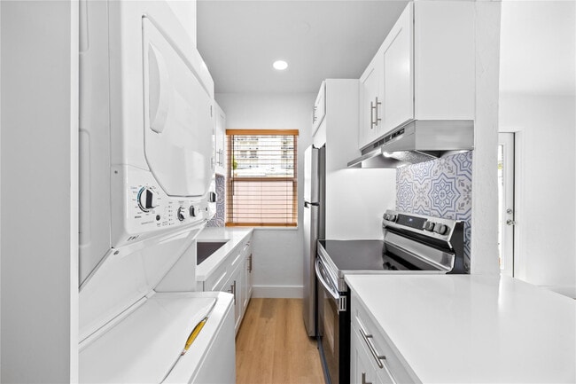 Foto del edificio - 412 SE 16th St