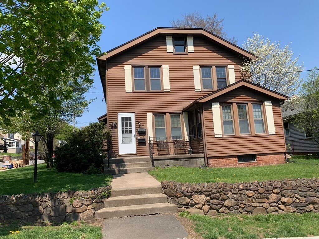 57 Woods Ave Unit 2, Holyoke, MA 01040 Room for Rent in Holyoke, MA