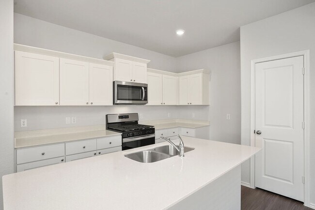 Building Photo - 3117 Wood Lily Dr