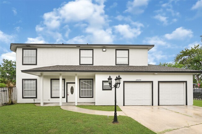 Foto del edificio - 10535 Emnora Ln