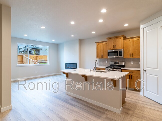 Foto del edificio - 18611 NE 44th Ave