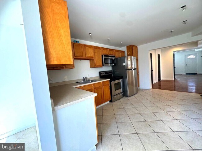 Foto del edificio - 208 S Washington St