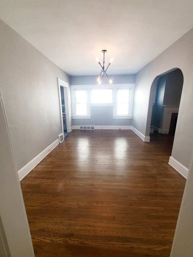 Dinning Room - 1280 Warren Rd