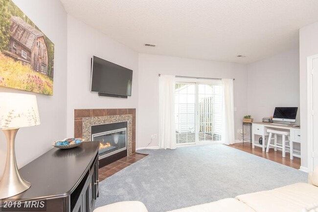 Building Photo - 3070 Madden Ct