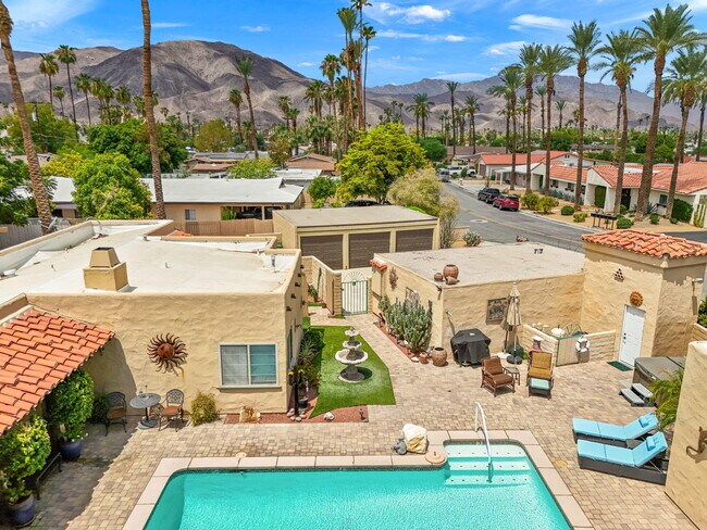 Building Photo - 73465 Royal Palm Dr
