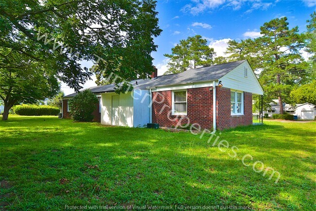 Foto del edificio - 999 Seminole Dr, Unit A, W. Columbia, SC, ...