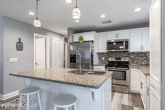 Building Photo - 3 br, 2 bath House - 207 R Evergreen Ln