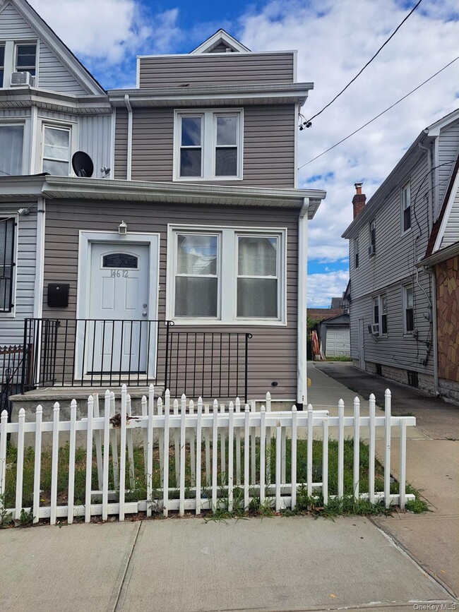 Building Photo - 146-12 Lakewood Ave