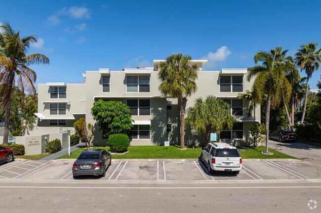 Assigned Parkings at the Front - The Oaks Apartments