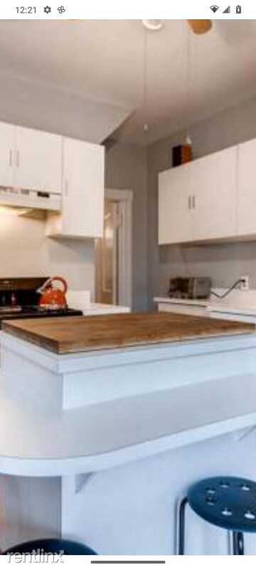 Building Photo - 12 br, 6 bath Townhome - 22 E 25th St