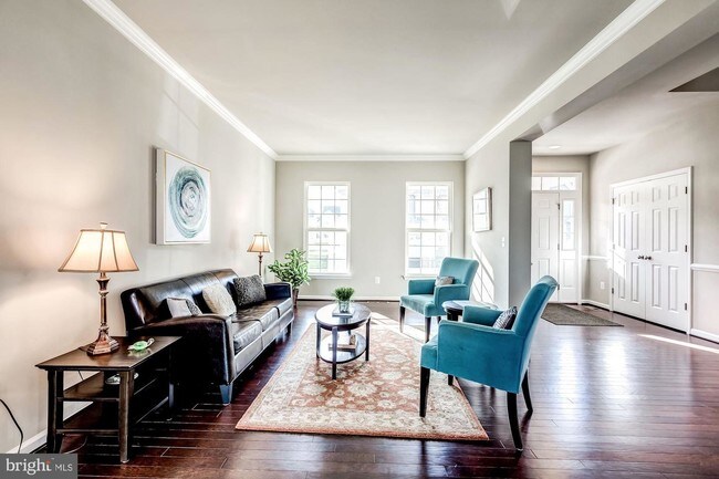Foto del edificio - 832 Mildenhall Ct