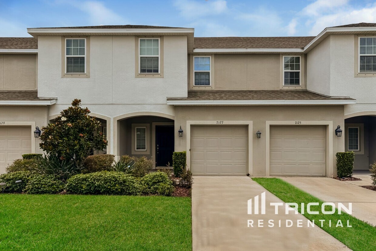 Foto principal - 7127 Summer Holly Pl