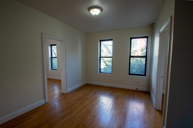 Building Photo - 247 13th St