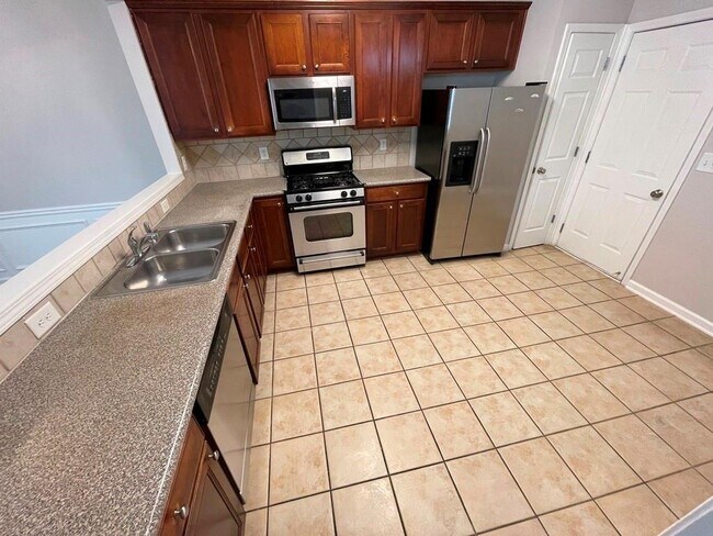 Building Photo - 13340 Marrywood Ct