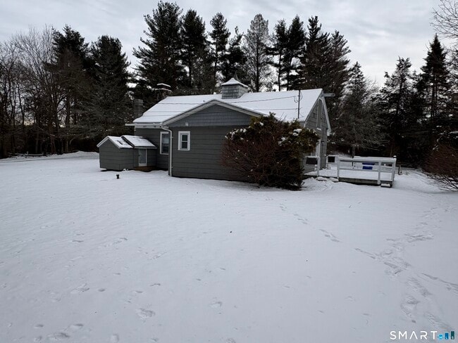 Foto del edificio - 1163 Bullet Hill Rd