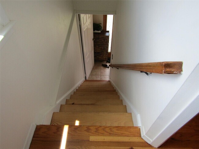 Foto del edificio - 82-17-82248 248th St