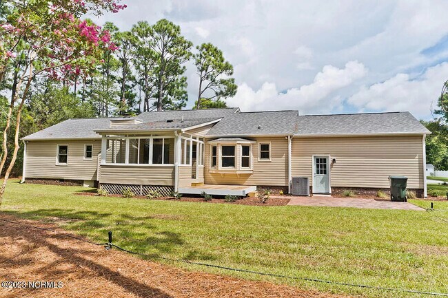 Building Photo - 229 Quailwood Ct