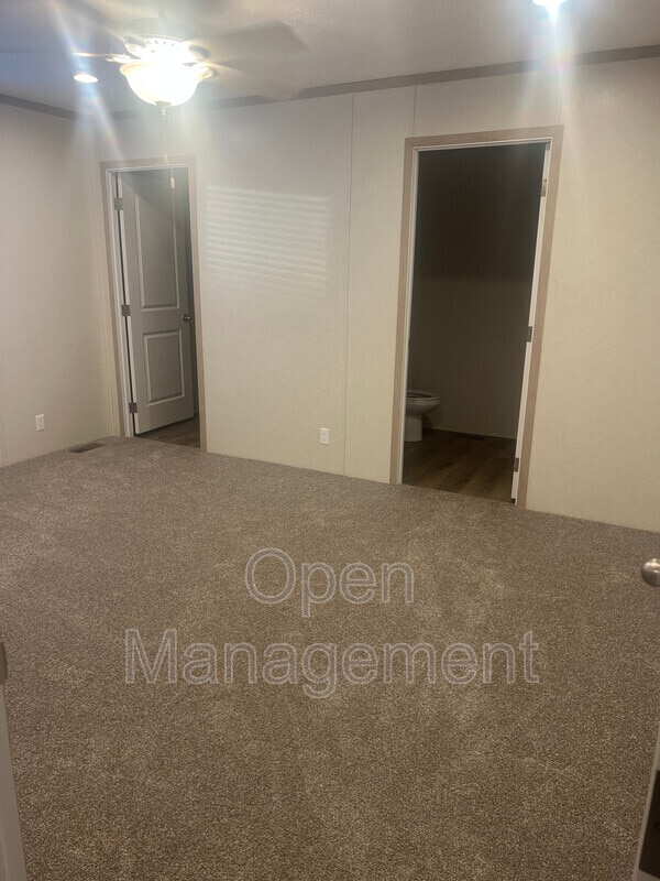 Building Photo - 8-1017 Gibraltor