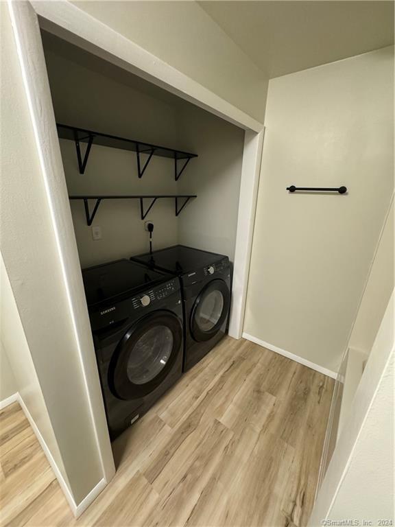 Foto del edificio - 464 Long Hill Ave