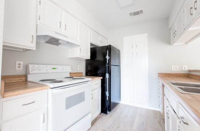 Foto del edificio - Bird Creek