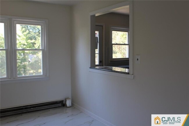 Building Photo - 181 Middlesex Ave