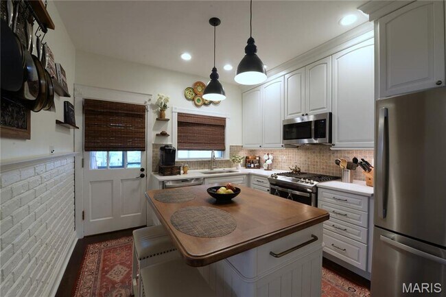 Foto del edificio - 5222 Nottingham Ave