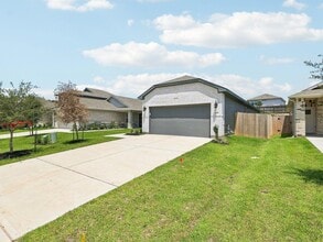 Building Photo - 404 Sunrise Ranch Dr