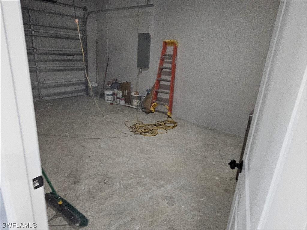 Foto principal - 2910 Dunbar St