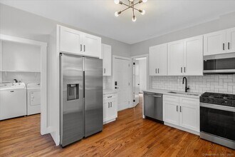 Building Photo - 36 Maple St Building Photo - 36 Maple St