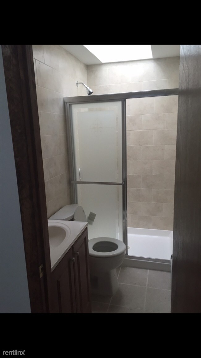 Foto del edificio - 2811 21st Ave