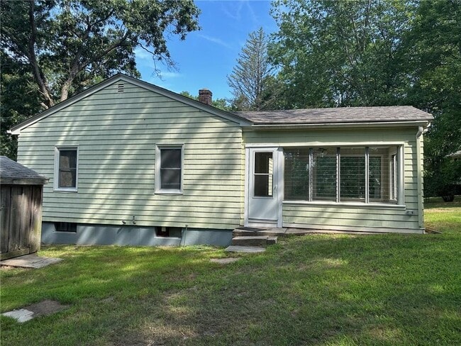 Building Photo - 36 Crowell St